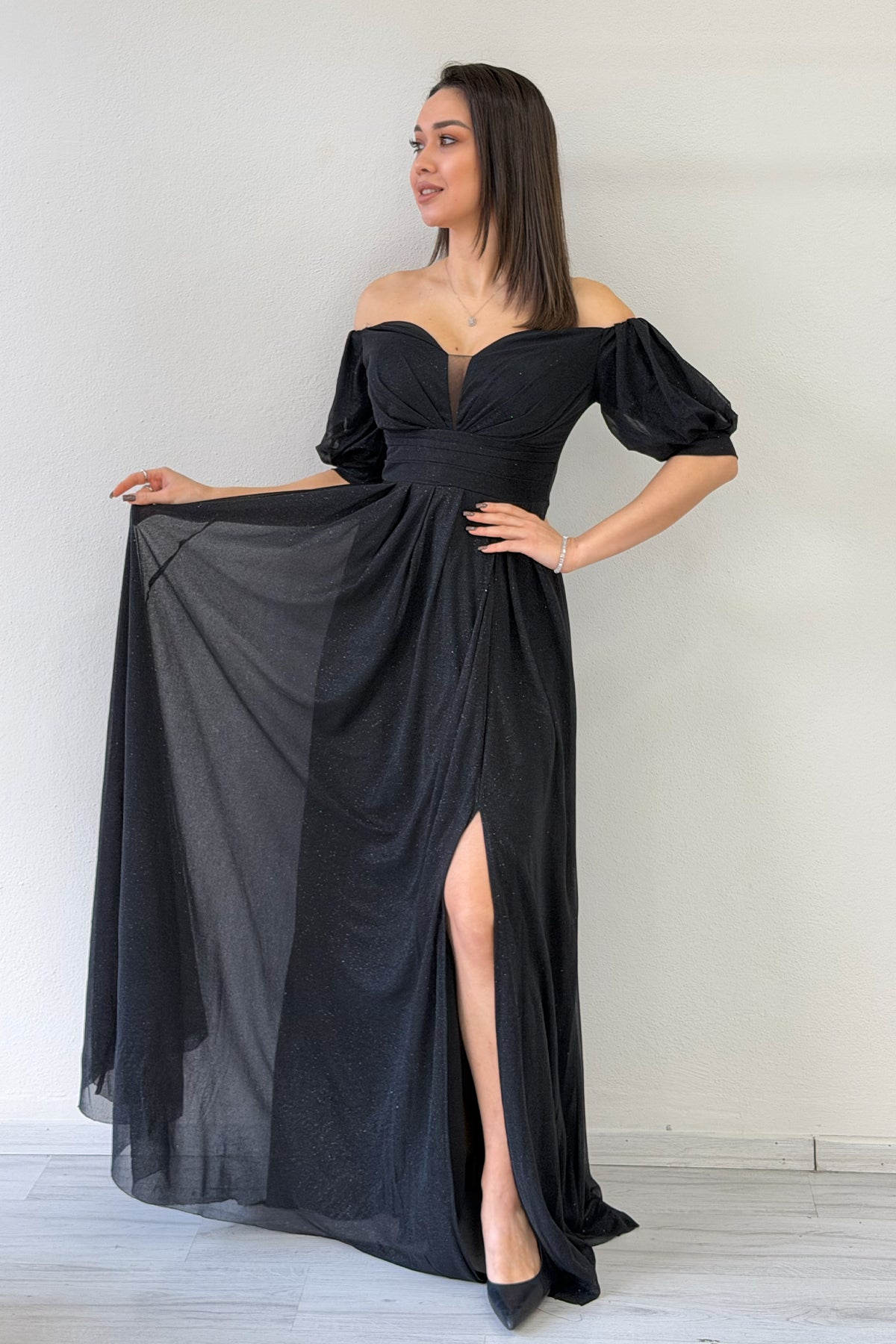 Black Short-Sleeve Maxi Chiffon Evening Dress