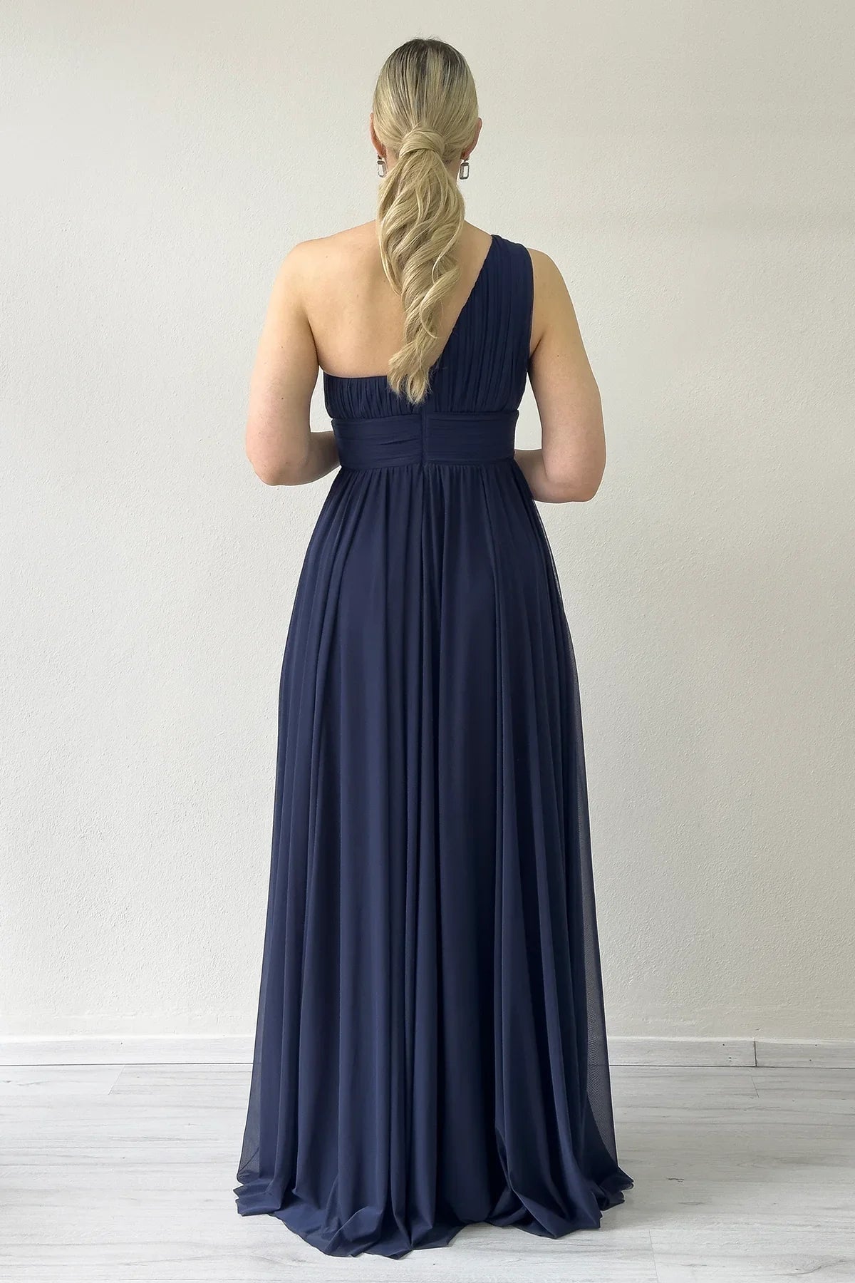 Women's Navy Blue Tek Omuz Piliseli Flared Evening Gown