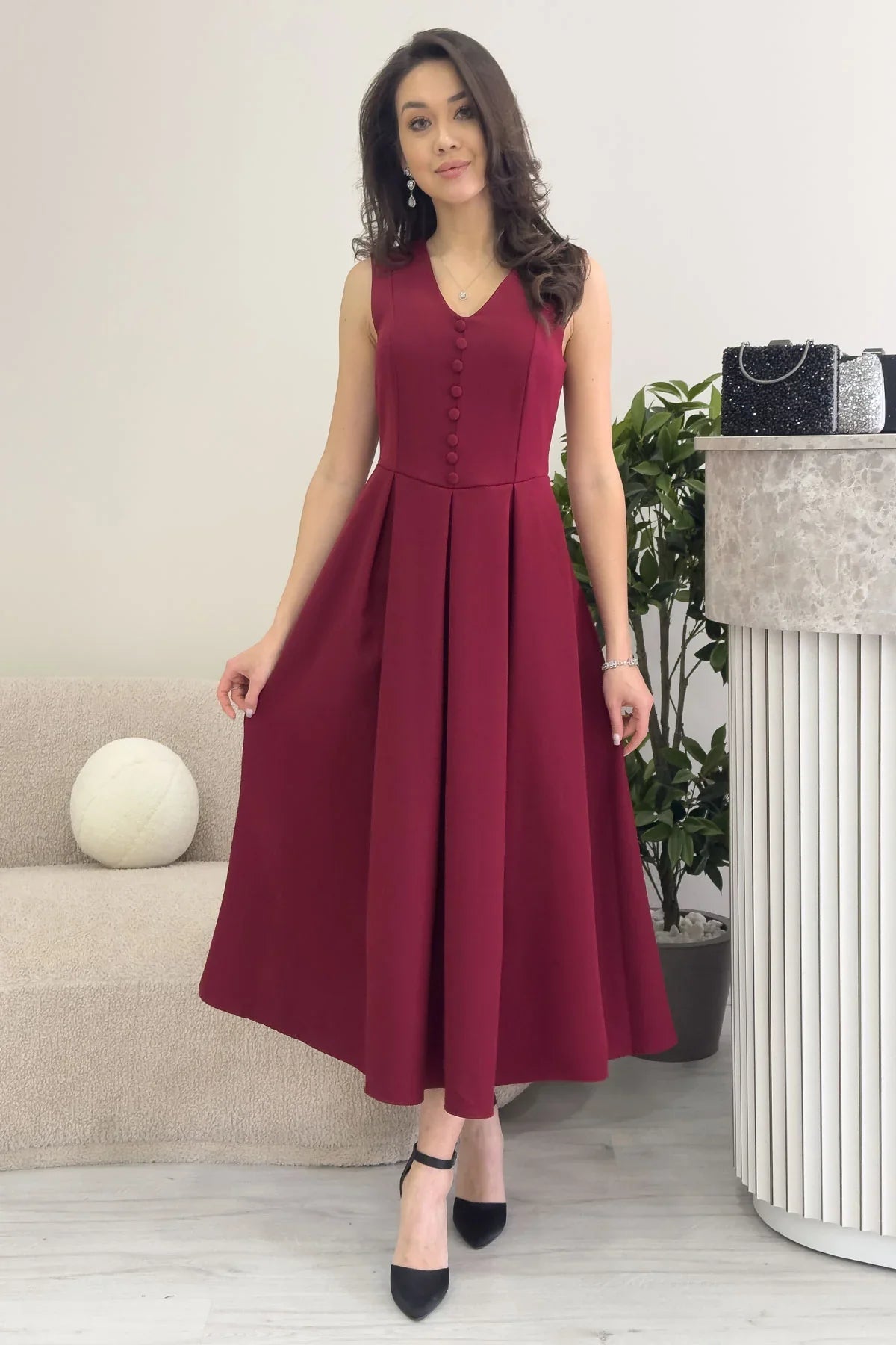 Women's Burgundy V-Neck Düğme Detail Piliseli Midi Dress