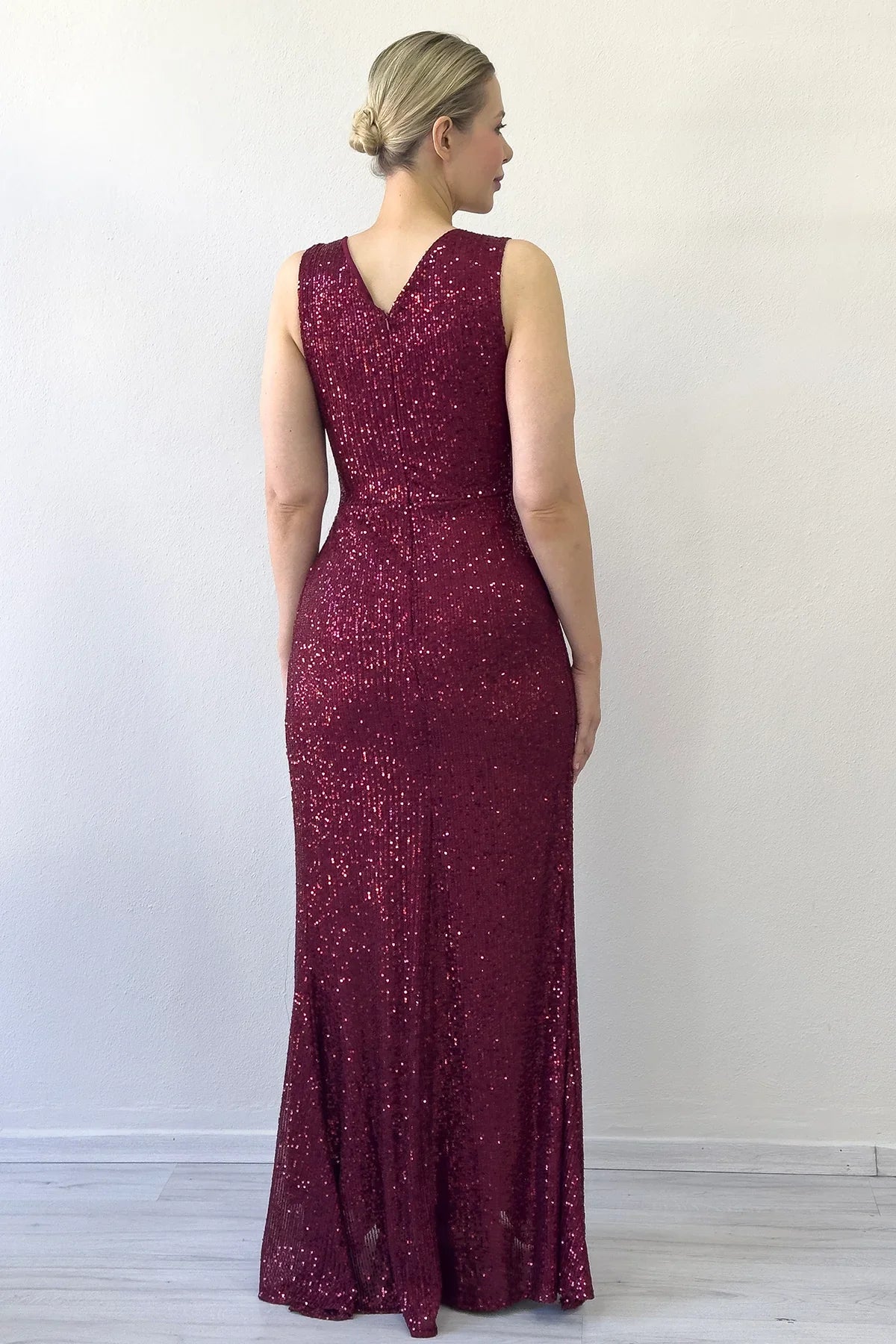 Women's Burgundy Wrap Neck Sequin Tasarım Sleeveless Slit Mermaid Evening Gown