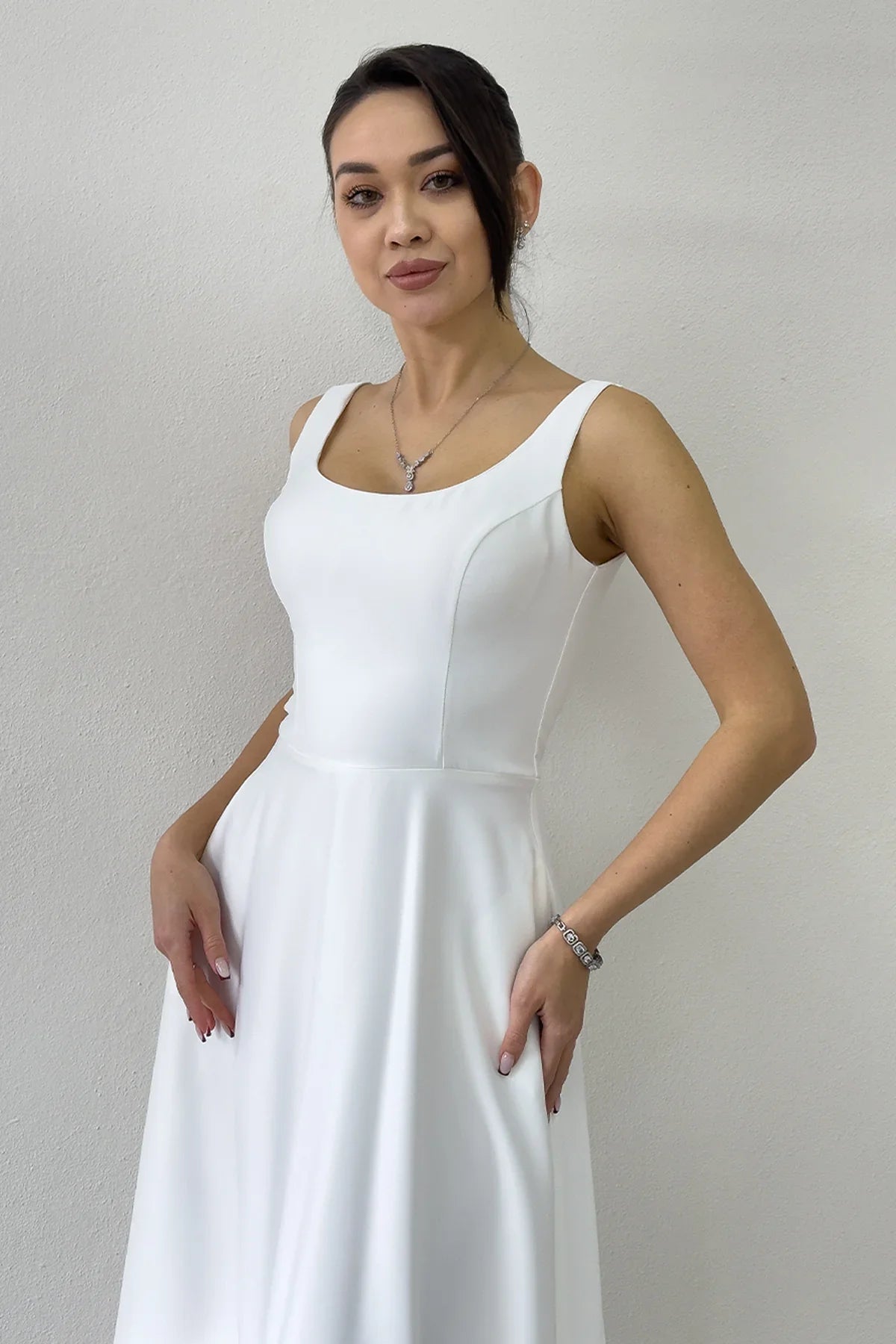 Women's White U-Neck Sırt Tie Midi Satin Bridal Dresssi