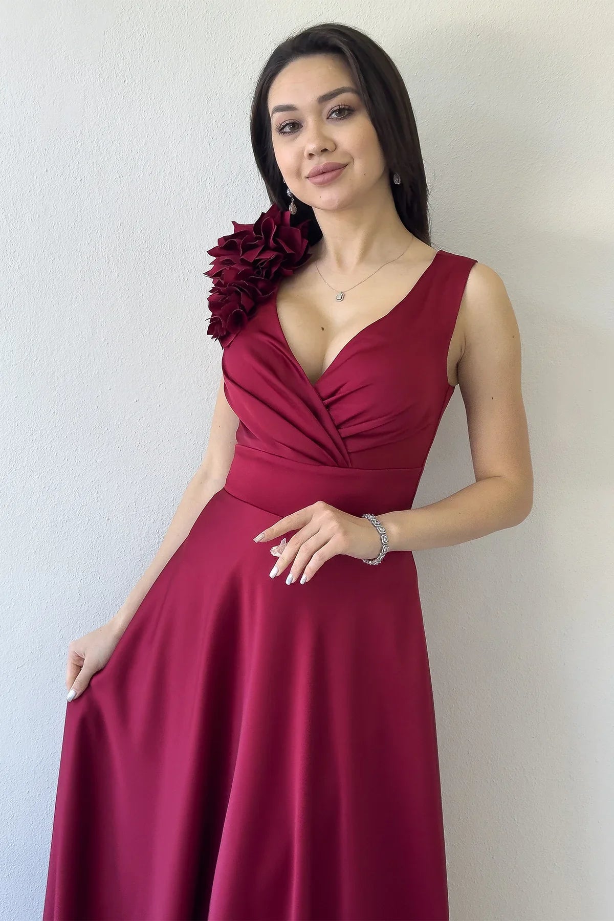 Women's Burgundy Wrap Neck Omuz Çiçek Detail Satin Evening Gown