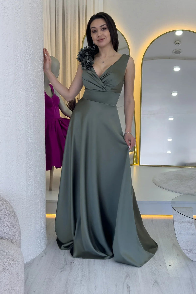 Women's Khaki Wrap Neck Omuz Çiçek Detail Satin Evening Gown