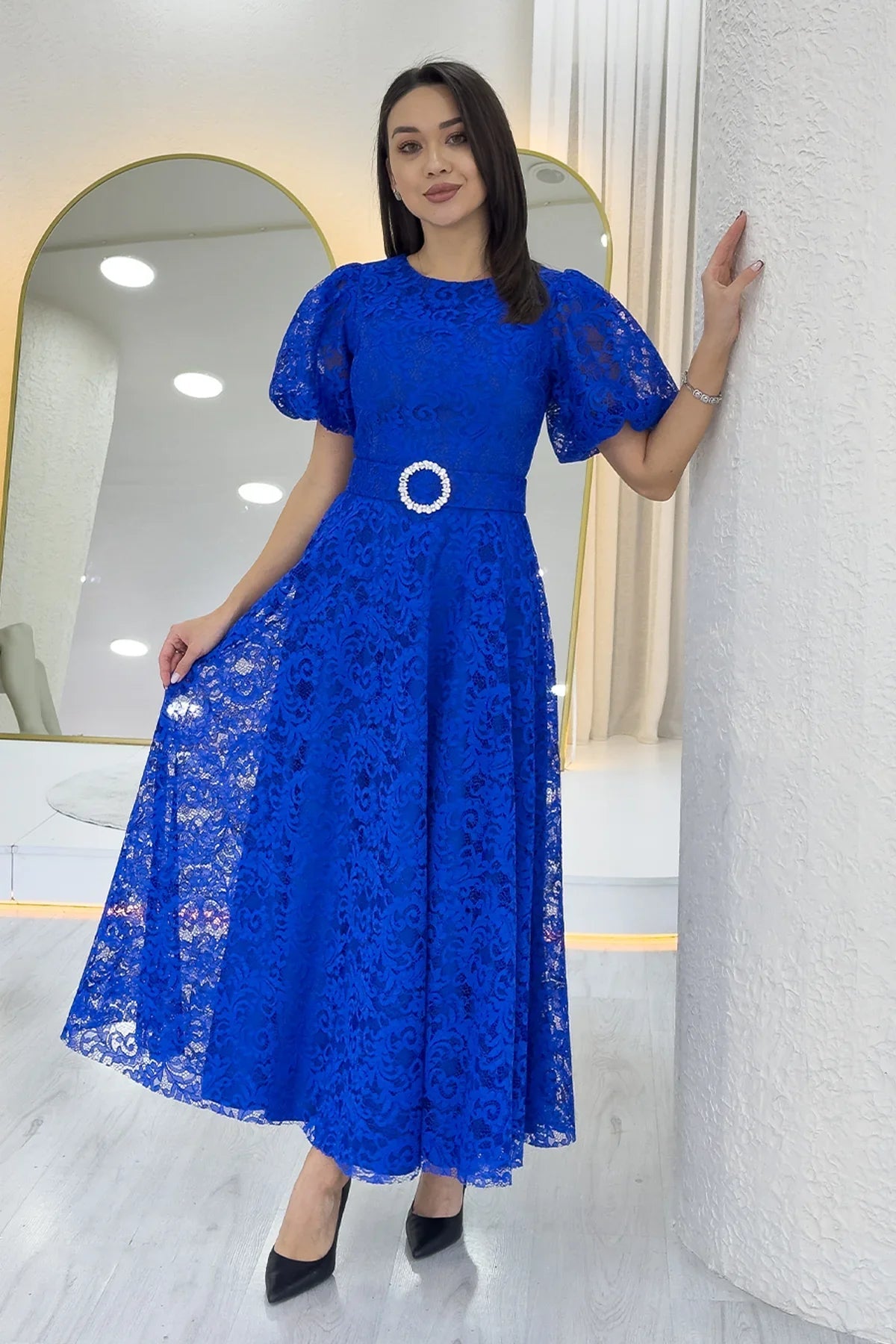 Women's Saxe Balloon Sleeve Maxi Belted Lace Dress