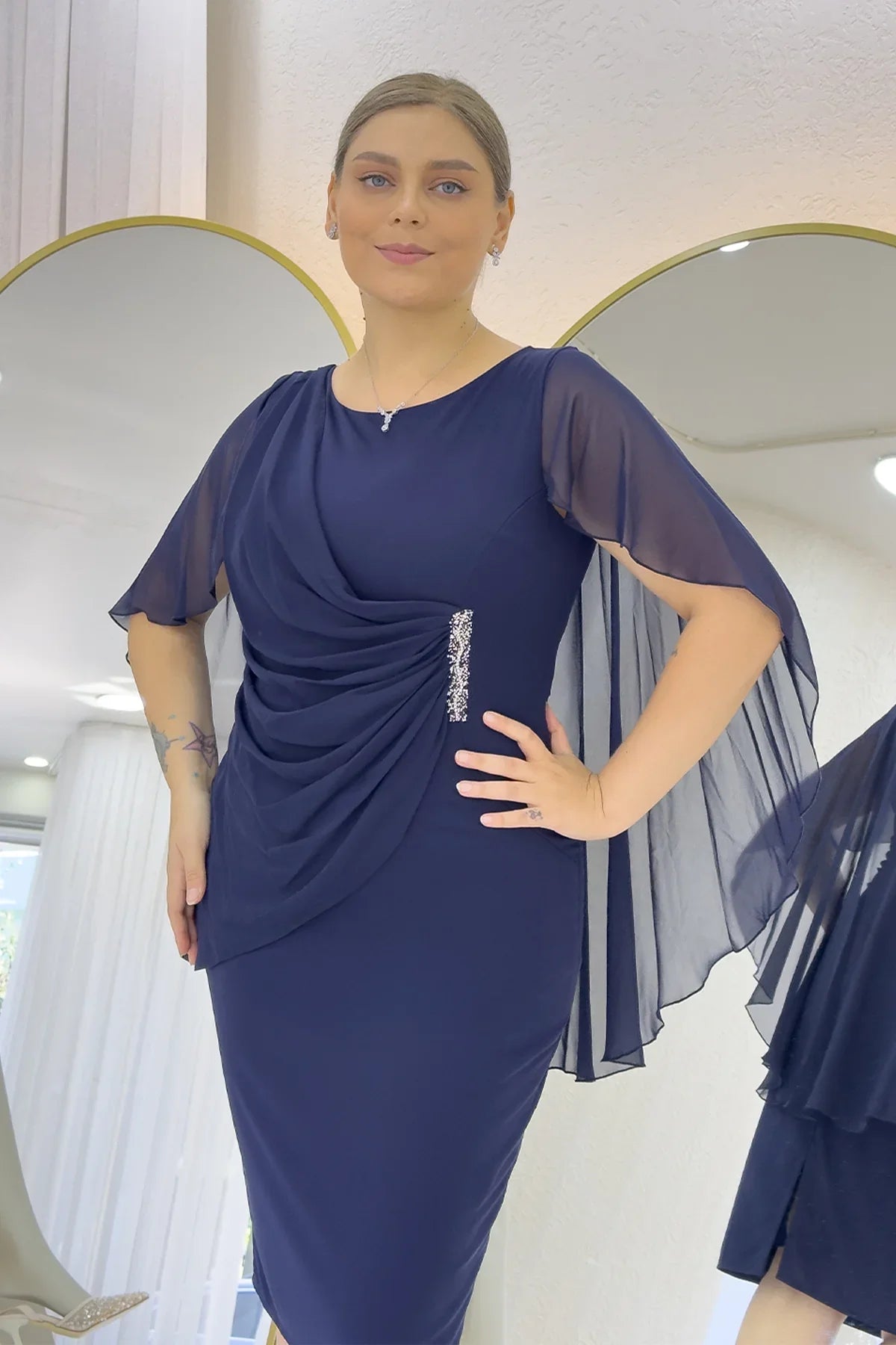 Women's Navy Blue Plus Size Midi Chiffon Pelerinli Evening Gown