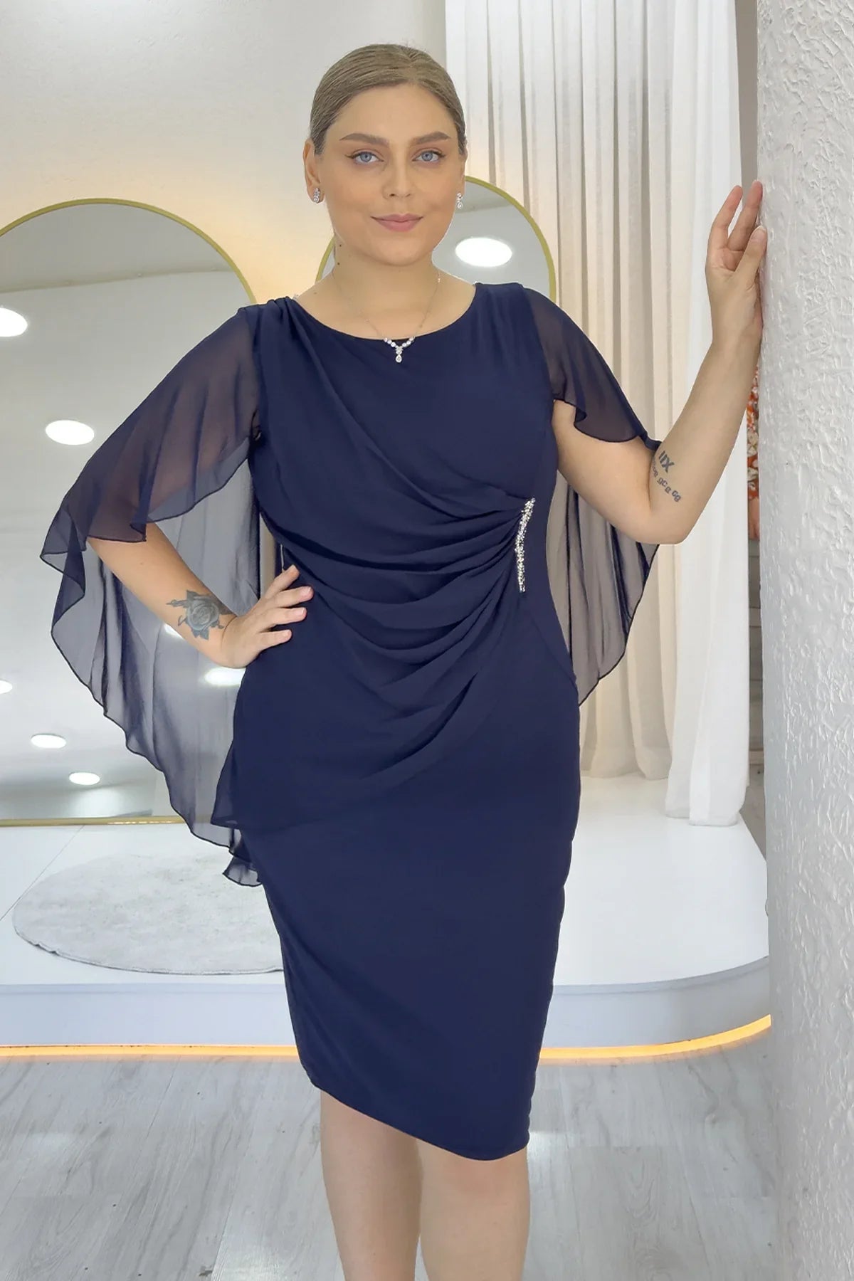 Women's Navy Blue Plus Size Midi Chiffon Pelerinli Evening Gown