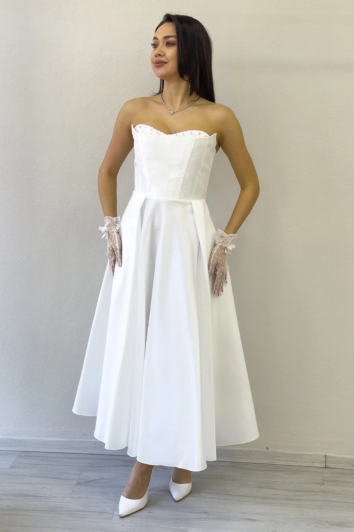 Women's White Beaded Strapless Corset Görünümlü Midi Prenses Nikah Evening Gown