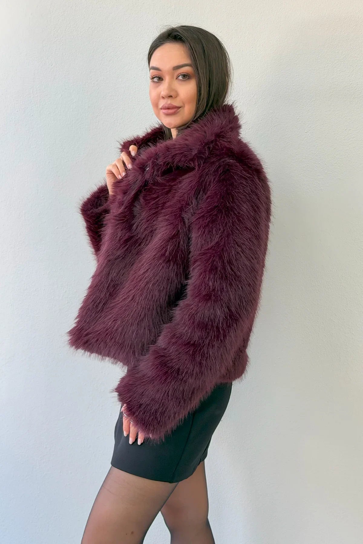 Women's Short Plum Faux Fur Jacket