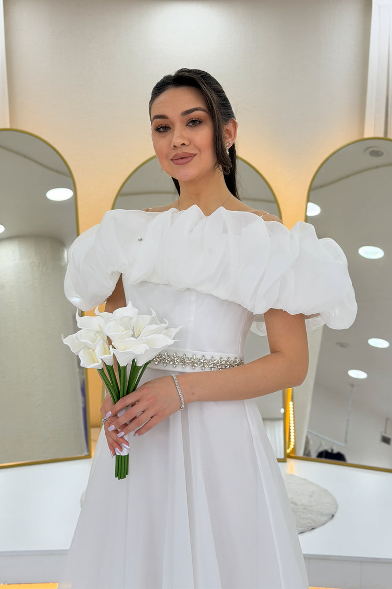 White Ruffled Collar Stone Belt Detail Tulle Wedding Princess Dress