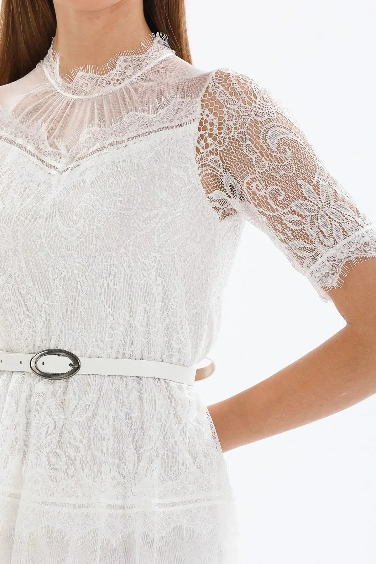 Women's White Short Sleeve Guipure Evening Gown