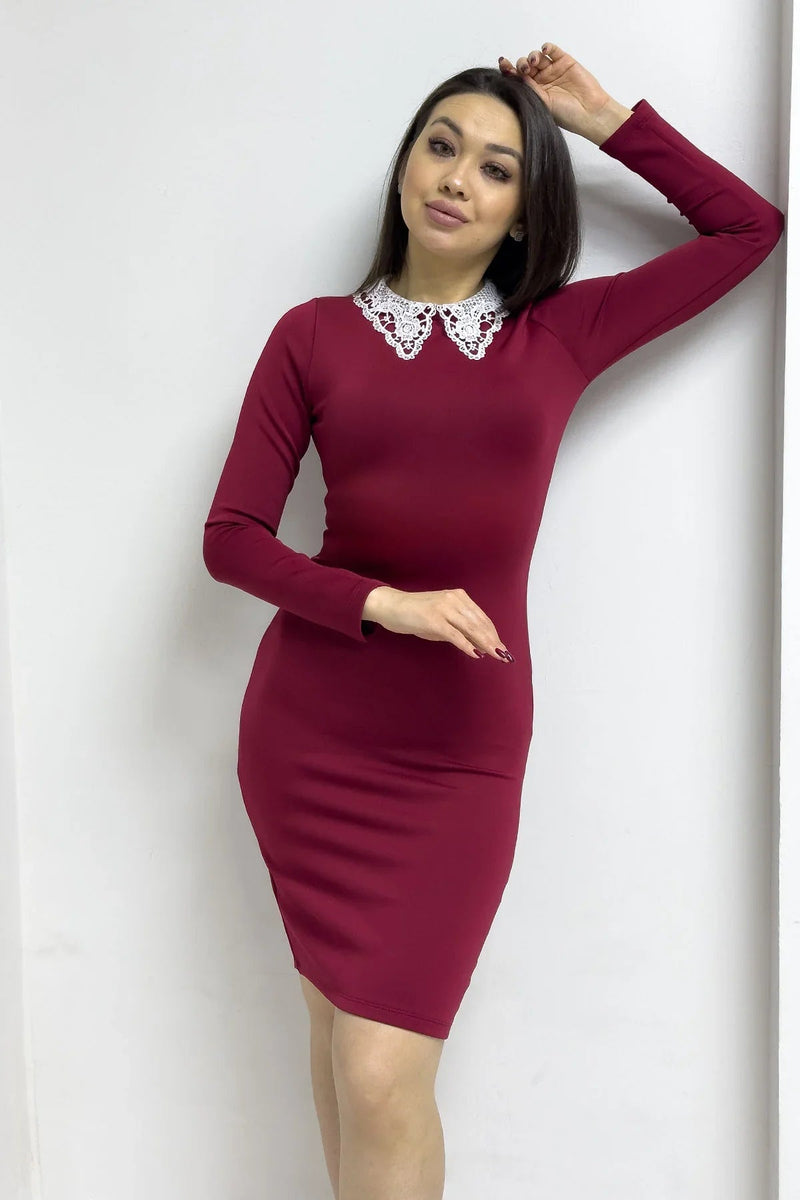 Women's Burgundy Guipure Önlük Neck Dress