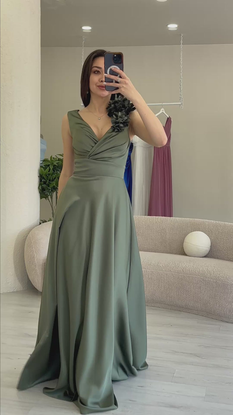 Women's Khaki Wrap Neck Omuz Çiçek Detaillı Satin Evening Gown