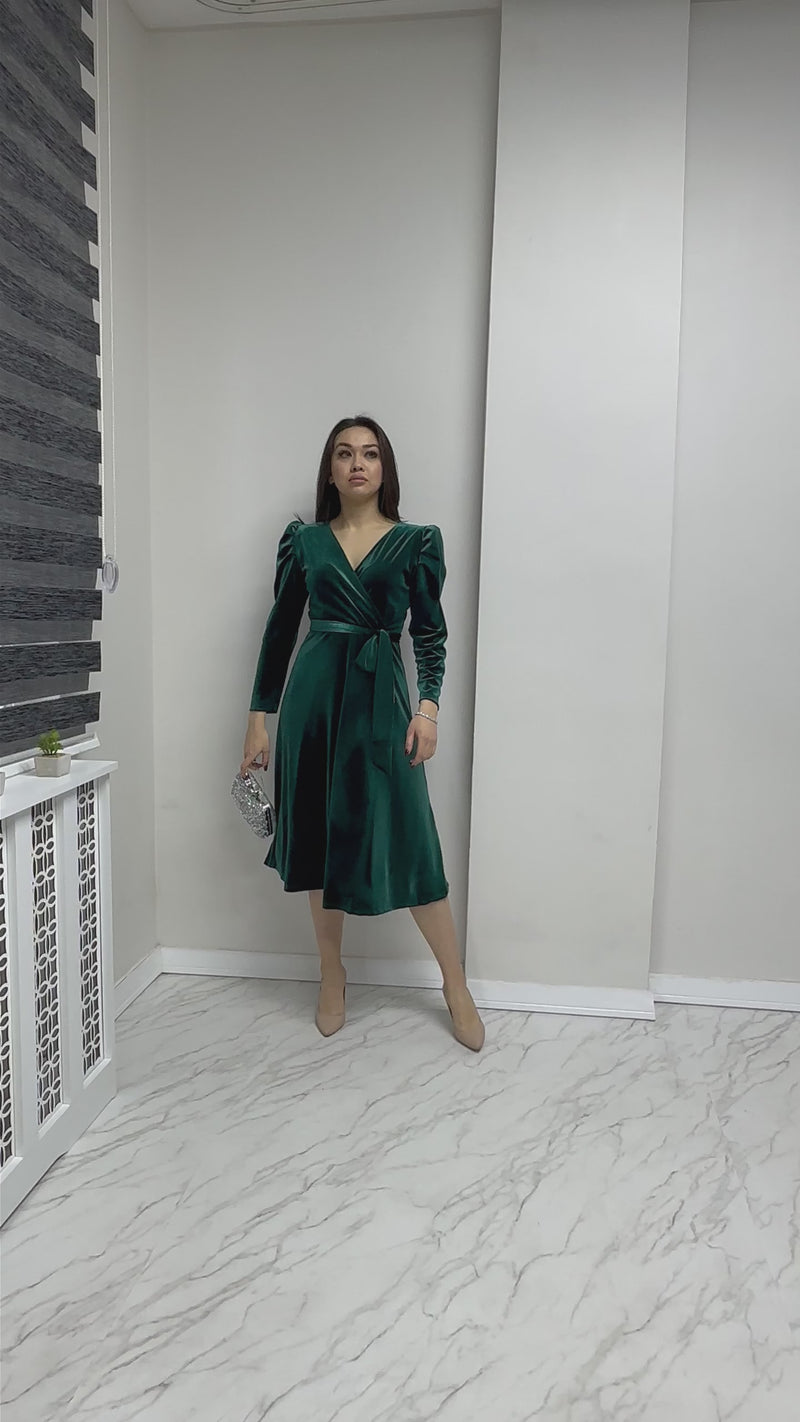 Emerald Green Midi Length Velvet Dress